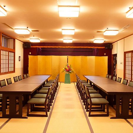 Hotel Kirishima Castle Екстер'єр фото