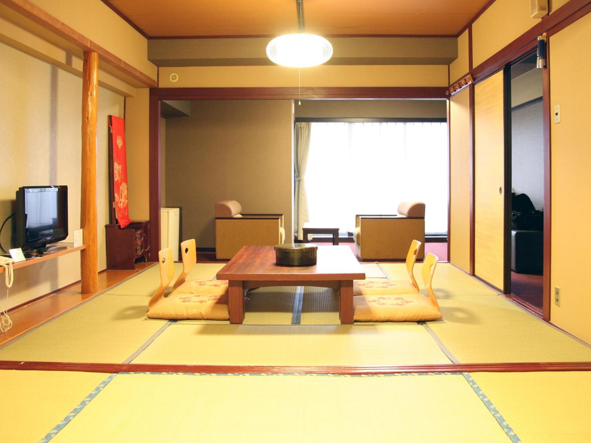 Hotel Kirishima Castle Екстер'єр фото