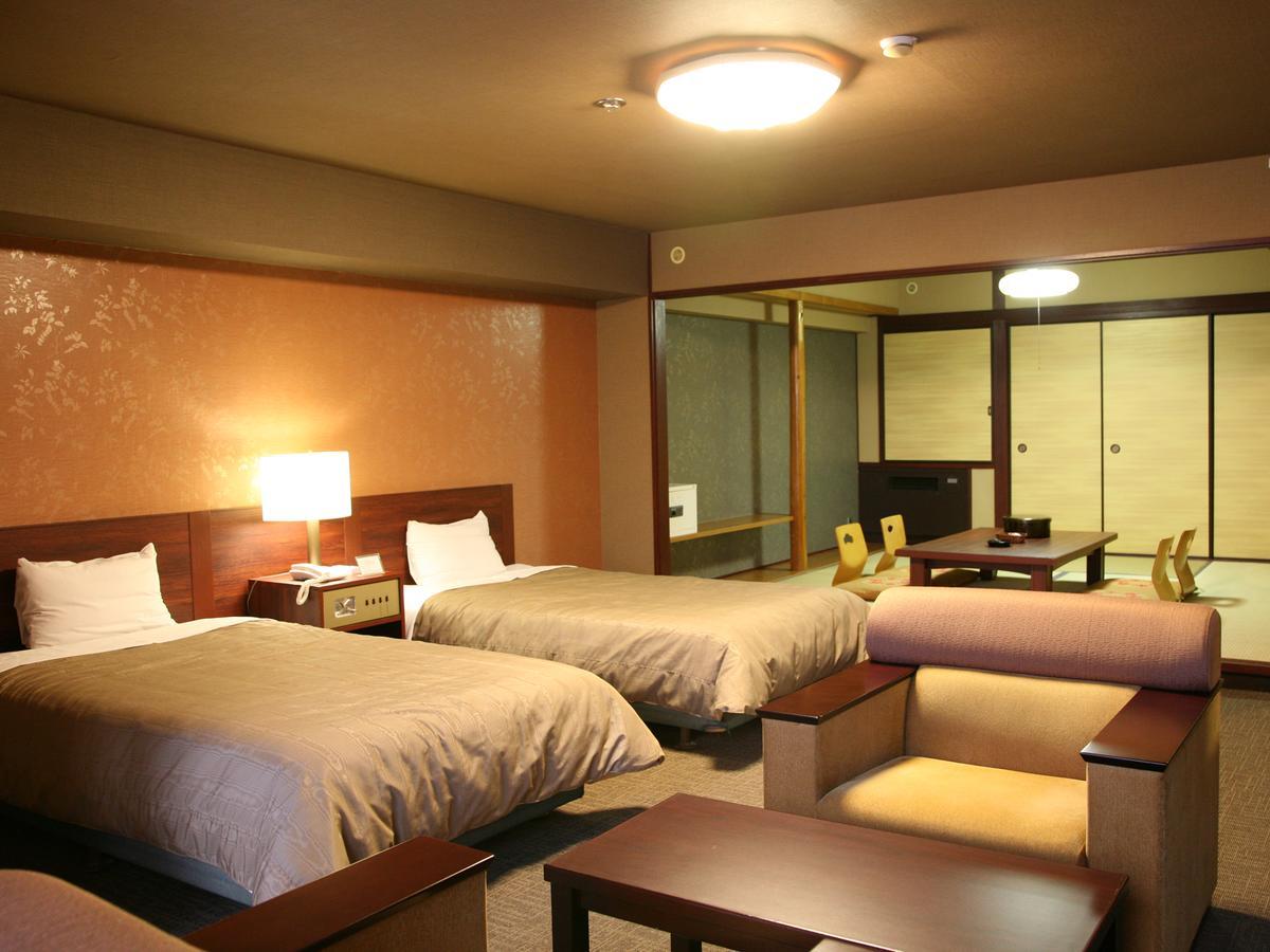 Hotel Kirishima Castle Екстер'єр фото